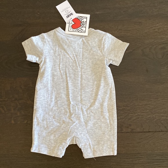 Cotton-On K. Haring Baby Romper - Picture 5 of 6